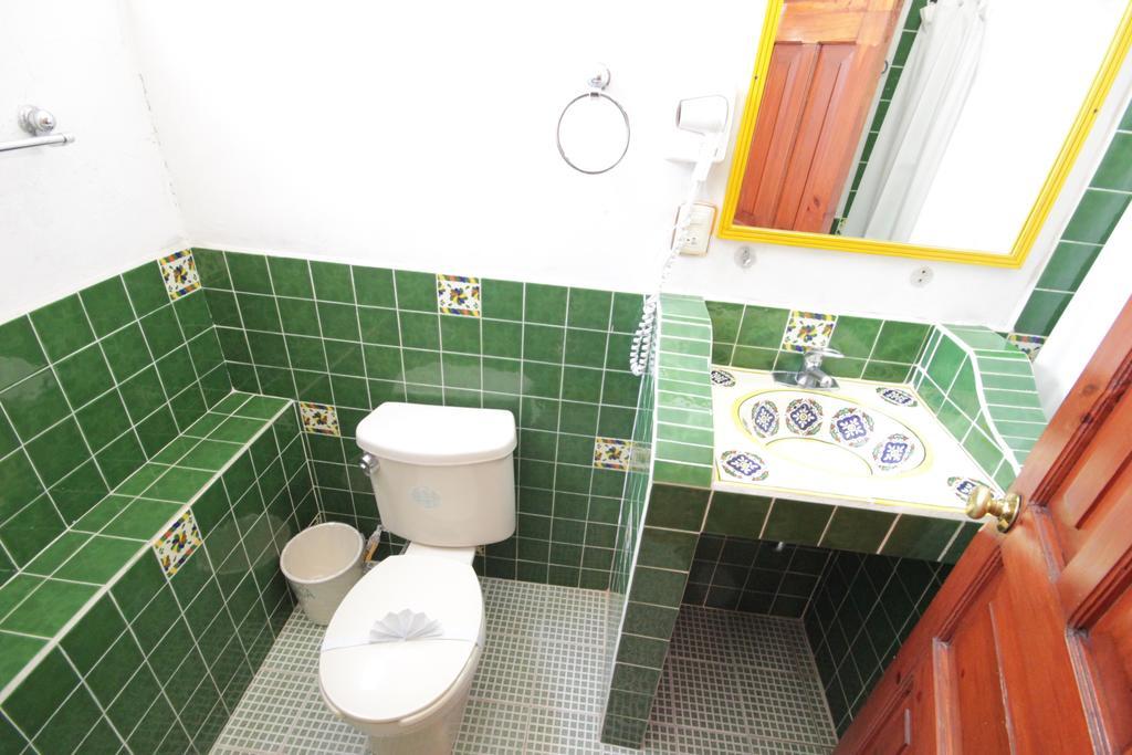 Hotel Plaza Santo Domingo San Cristóbal de Las Casas Zimmer foto